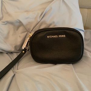 Michael Kors wristlet-BRAND NEW